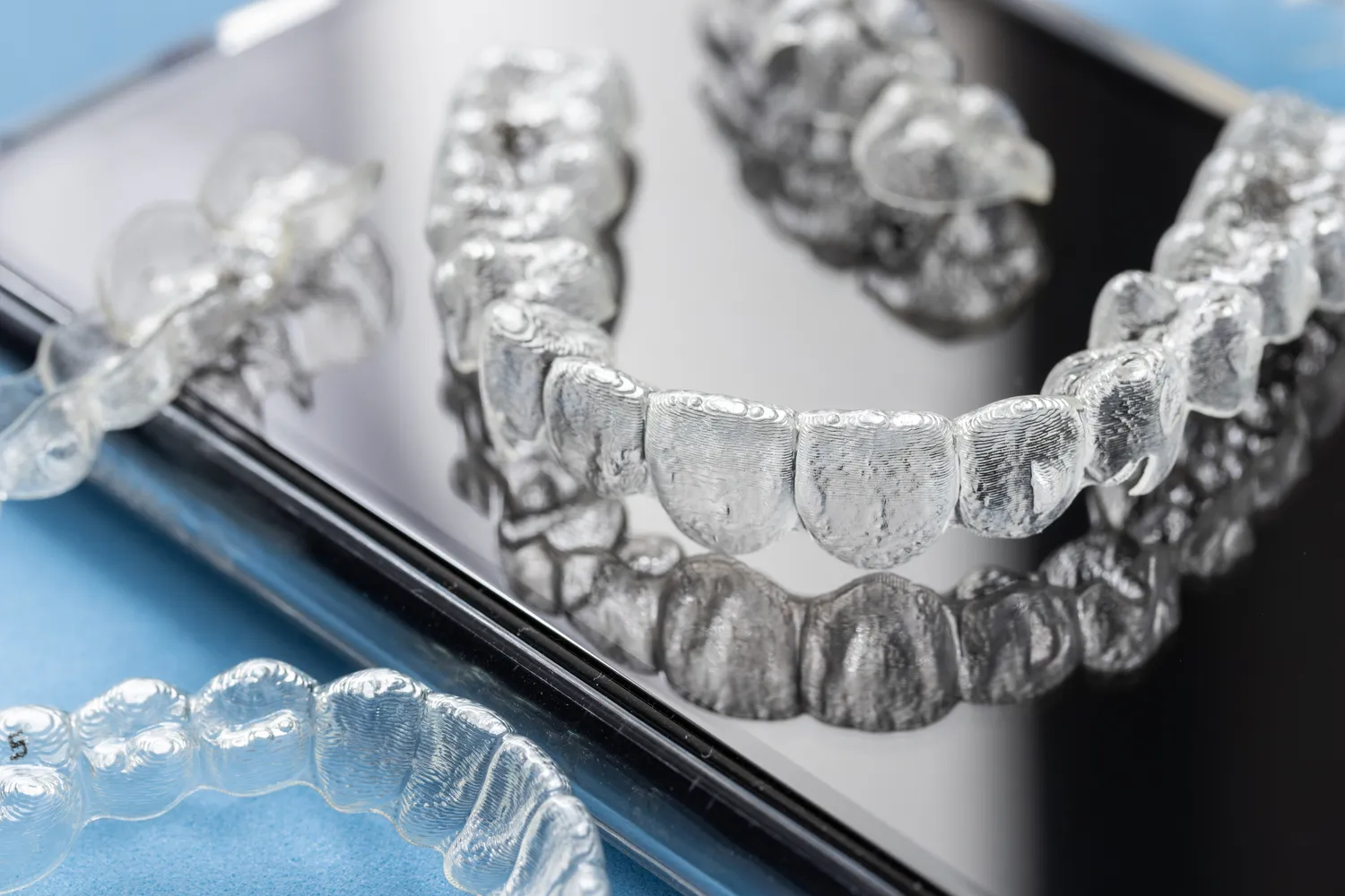 Nakładki Invisalign Szczecin